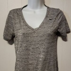 Nike Shirt‎ Athletic Cut VNeck Gray Striped Dri-Fit Short Sleeve Small A454
